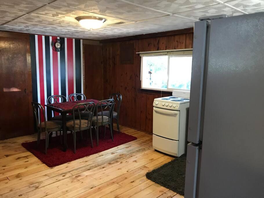 Royce'S Outpost Rustic Cabin Nearby Trails Mio Εξωτερικό φωτογραφία